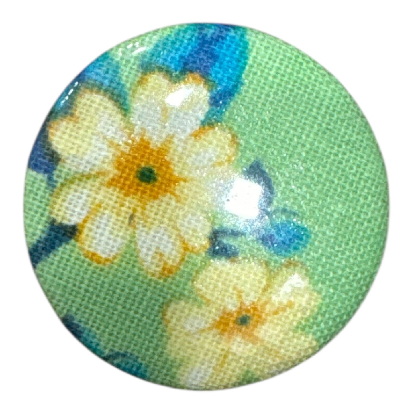 Lynette - Mini Button Pin