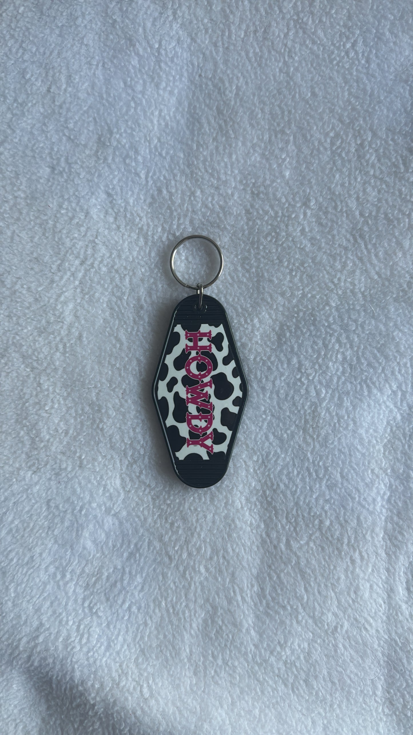 Howdy - Motel Keychain