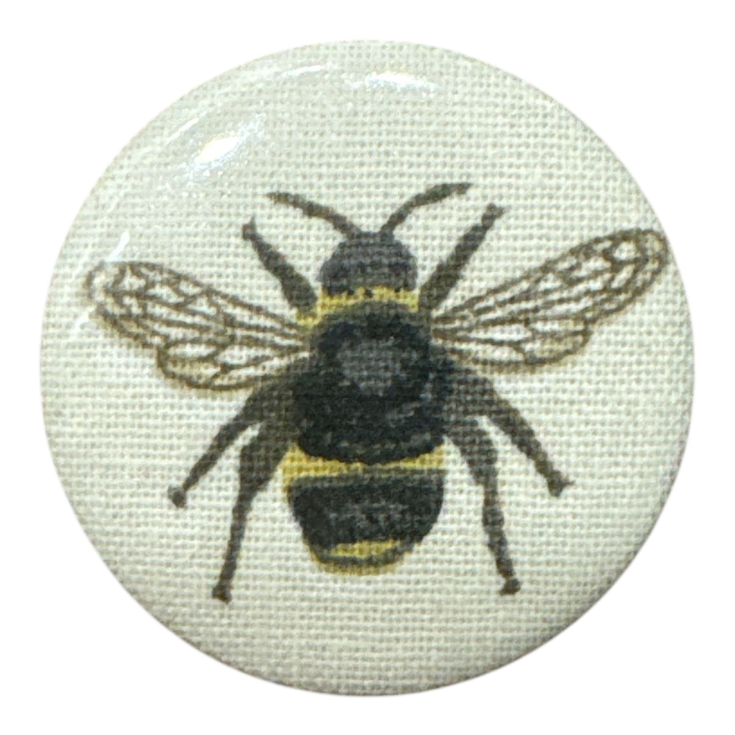 Bea - Small Button Pin